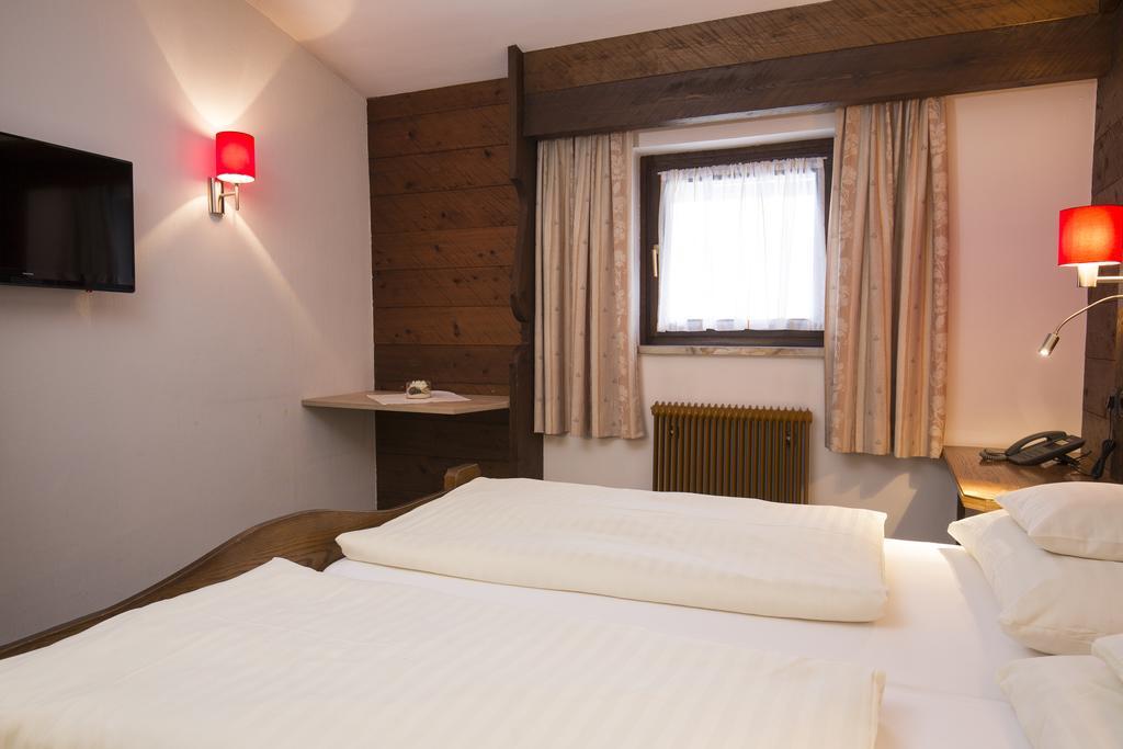 Hotel Altmuensterhof Bagian luar foto