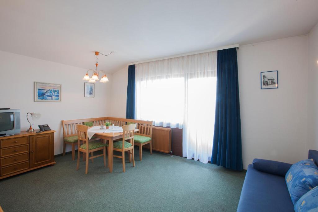Hotel Altmuensterhof Ruang foto